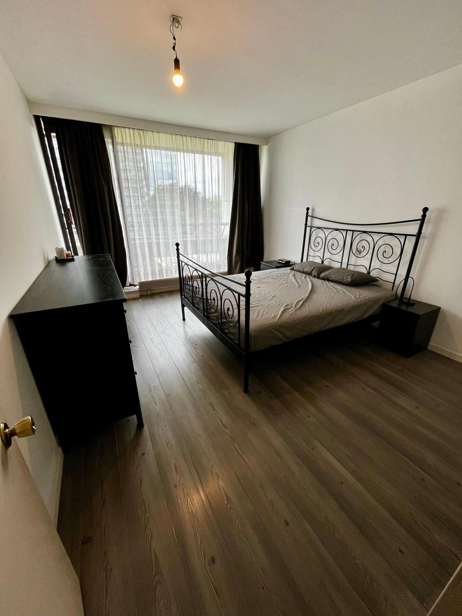 Big Apartment With Parking In Antwerpen Kültér fotó