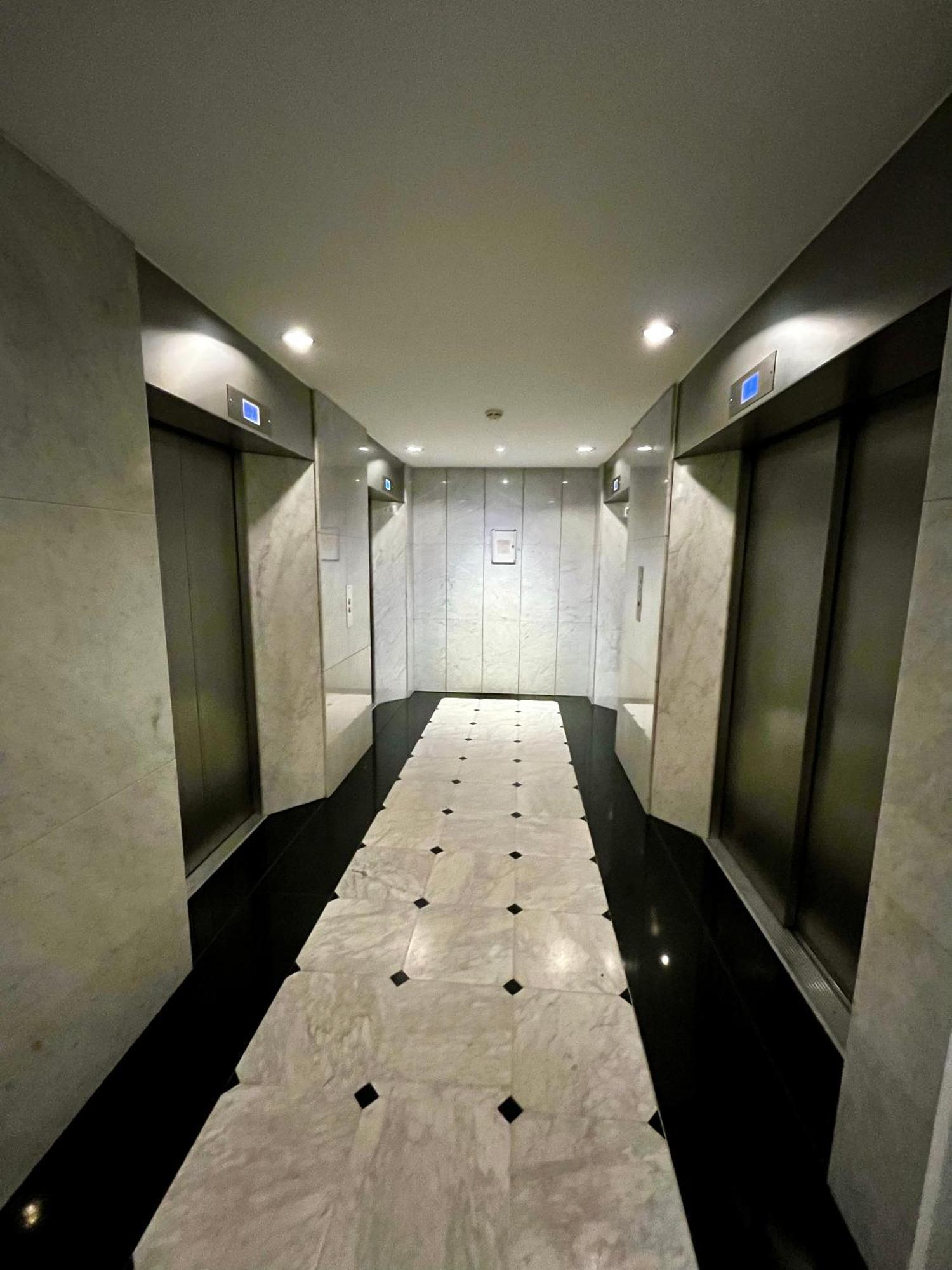 Big Apartment With Parking In Antwerpen Kültér fotó