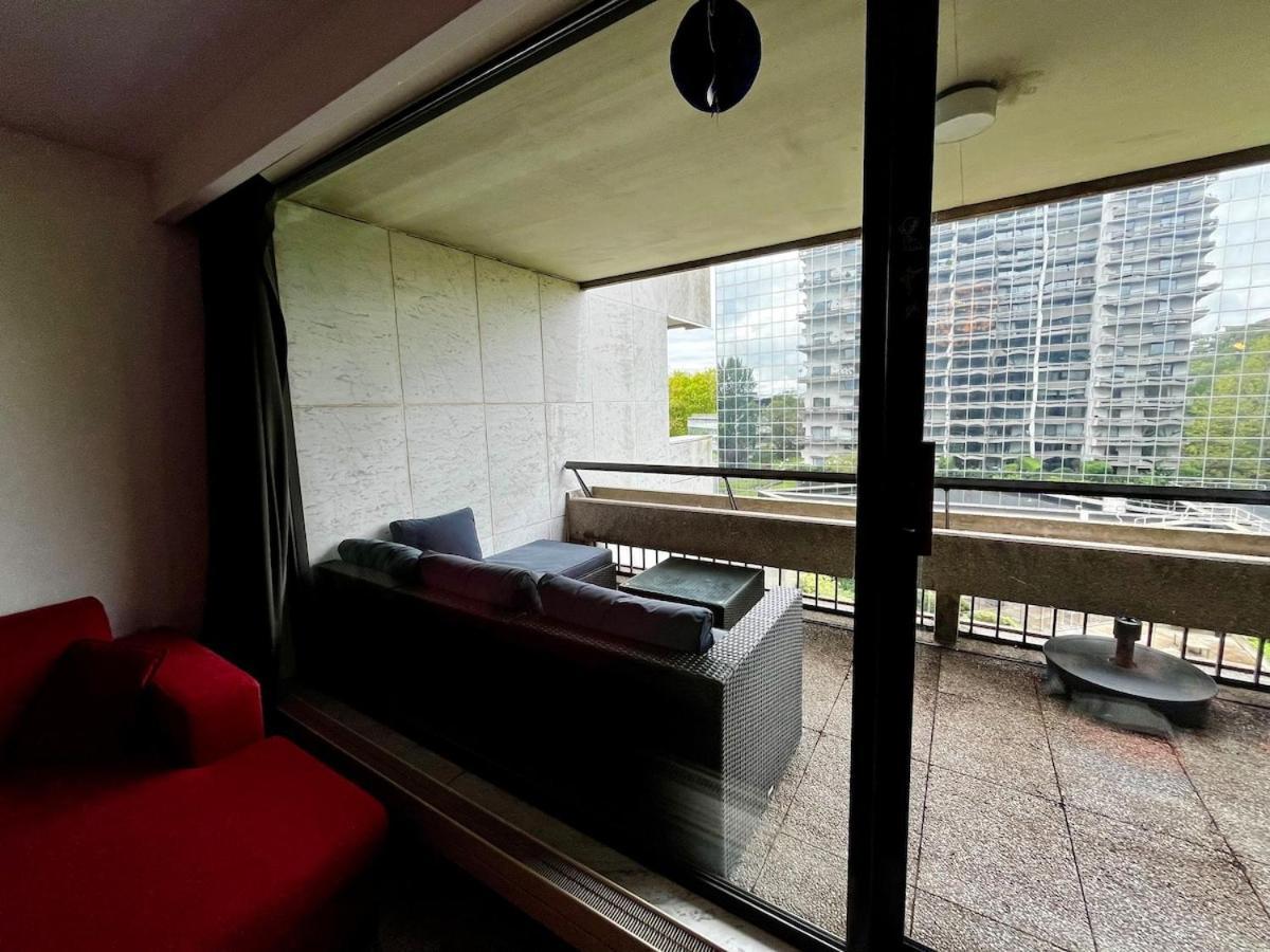 Big Apartment With Parking In Antwerpen Kültér fotó