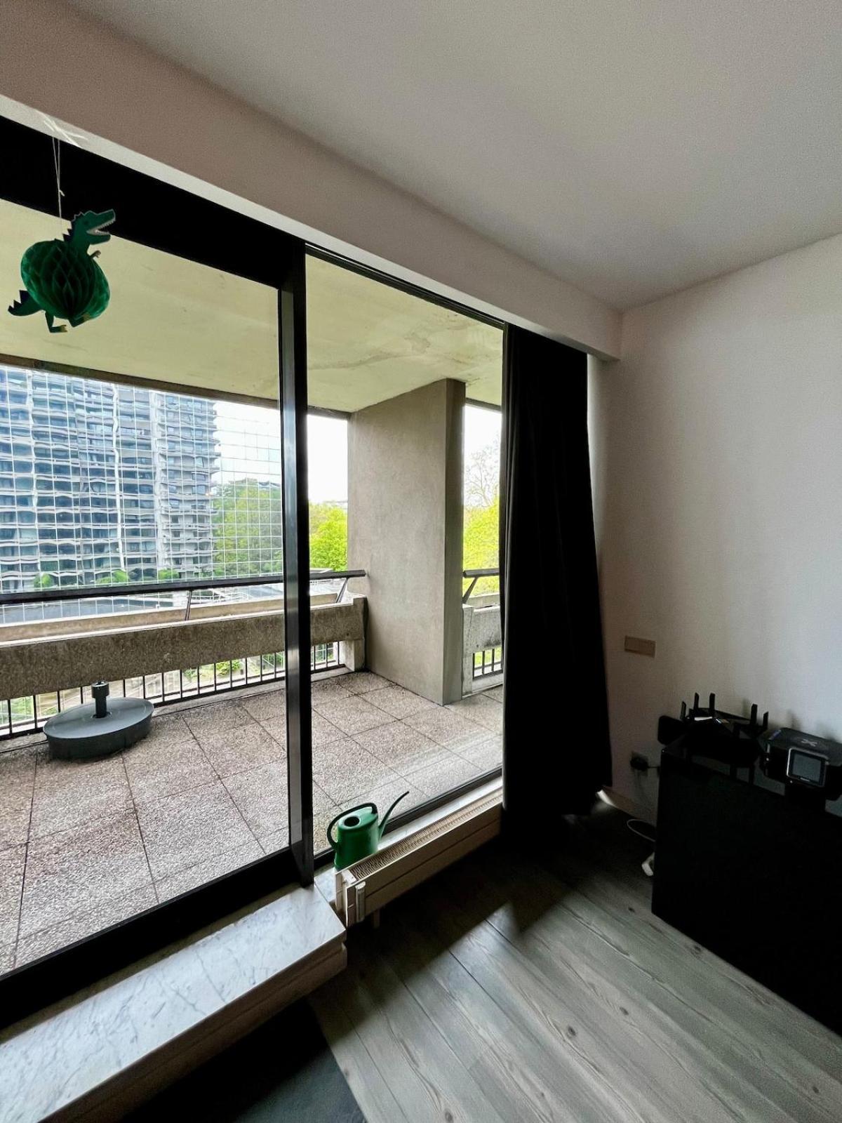 Big Apartment With Parking In Antwerpen Kültér fotó